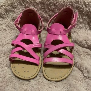 Kids pink sandals